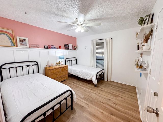 227 Kimberly Hill, Palmer, TX 75152