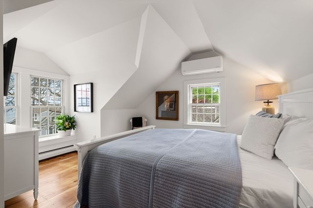 558 Commercial St A, Provincetown, MA 02657