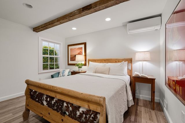 558 Commercial St A, Provincetown, MA 02657