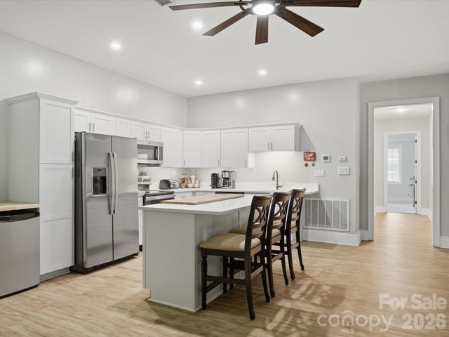 2894 Lakeshore Drive, Chester, SC 29706