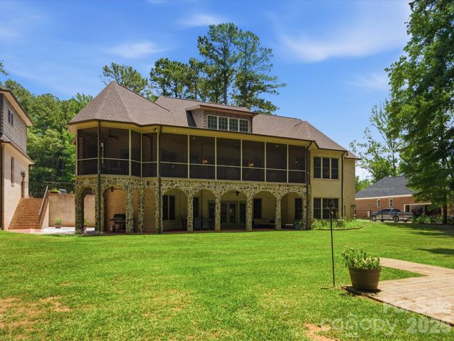 2894 Lakeshore Drive, Chester, SC 29706