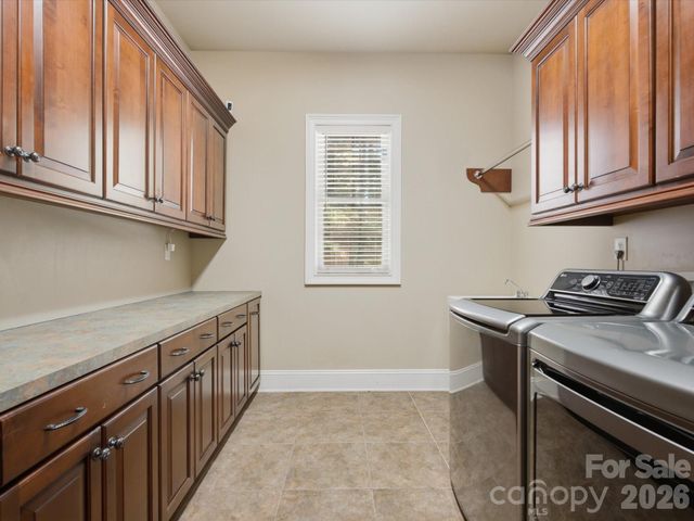 2894 Lakeshore Drive, Chester, SC 29706
