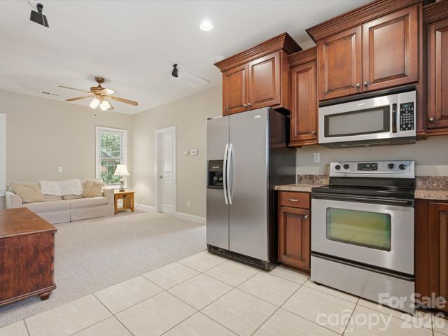 2894 Lakeshore Drive, Chester, SC 29706