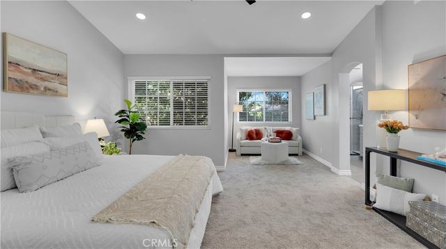 27 Christamon S, Irvine, CA 92620