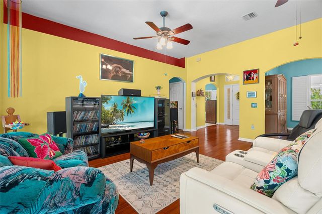 400 TORTUGA DRIVE, Nokomis, FL 34275