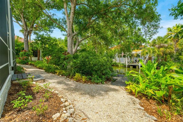 400 TORTUGA DRIVE, Nokomis, FL 34275