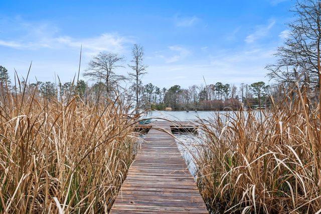 107 Jacks Lane, Bonneau, SC 29431