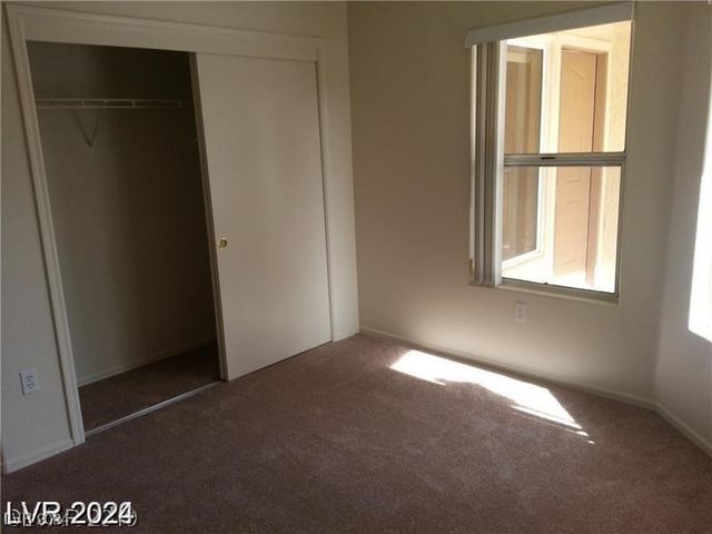 10404 Frostburg Lane, Las Vegas, NV 89134