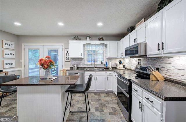 5180 Brownwood Drive, Powder Springs, GA 30127