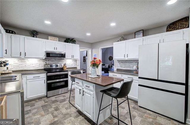 5180 Brownwood Drive, Powder Springs, GA 30127