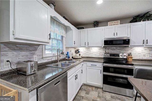 5180 Brownwood Drive, Powder Springs, GA 30127