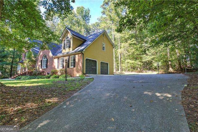 5180 Brownwood Drive, Powder Springs, GA 30127