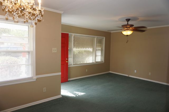 946 NOVARESE ST, Memphis, TN 38122