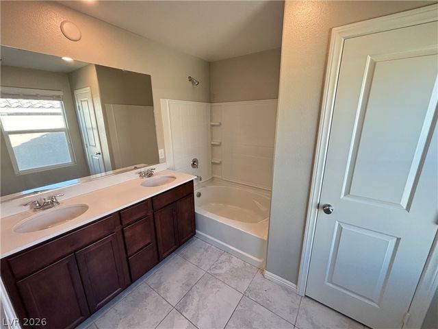 1106 Belton Lake Avenue, North Las Vegas, NV 89086