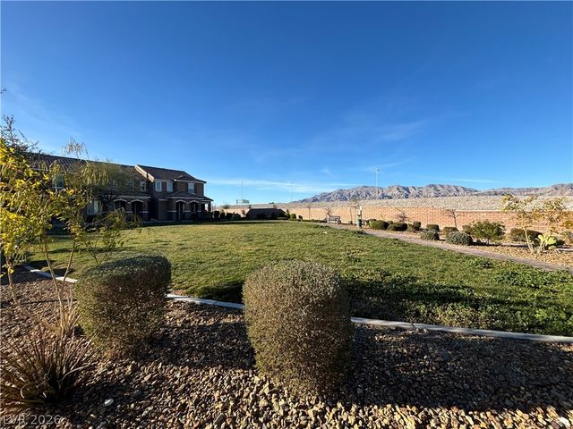 1106 Belton Lake Avenue, North Las Vegas, NV 89086