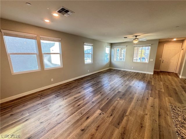 1106 Belton Lake Avenue, North Las Vegas, NV 89086