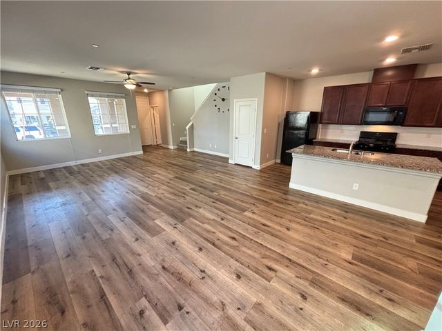 1106 Belton Lake Avenue, North Las Vegas, NV 89086