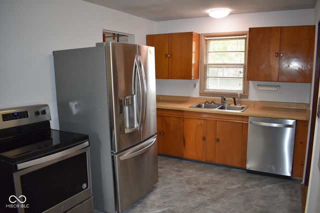 8480 E County Road 700 N, Brownsburg, IN 46112