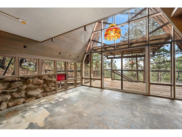 1412 Sunshine Canyon Dr, Boulder, CO 80302