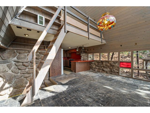 1412 Sunshine Canyon Dr, Boulder, CO 80302