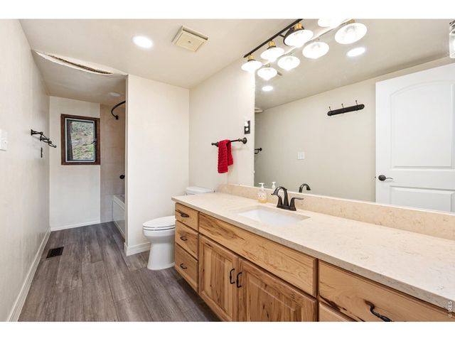 1412 Sunshine Canyon Dr, Boulder, CO 80302
