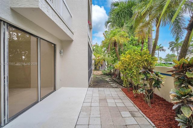21391 Marina Cove Circle 14K, Aventura, FL 33180