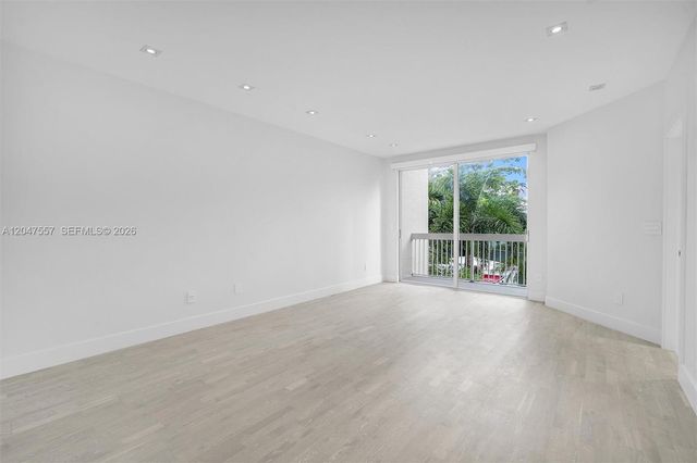 21391 Marina Cove Circle 14K, Aventura, FL 33180