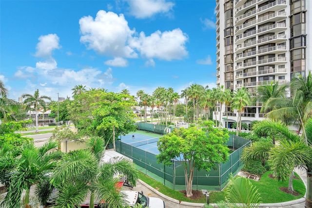 21391 Marina Cove Circle 14K, Aventura, FL 33180