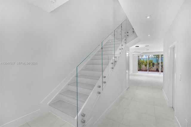 21391 Marina Cove Circle 14K, Aventura, FL 33180