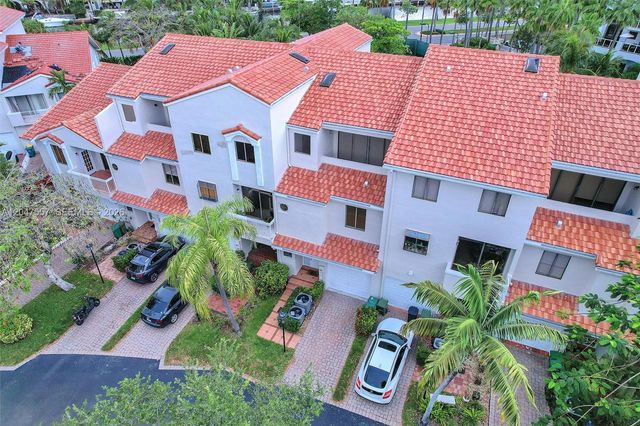 21391 Marina Cove Circle 14K, Aventura, FL 33180