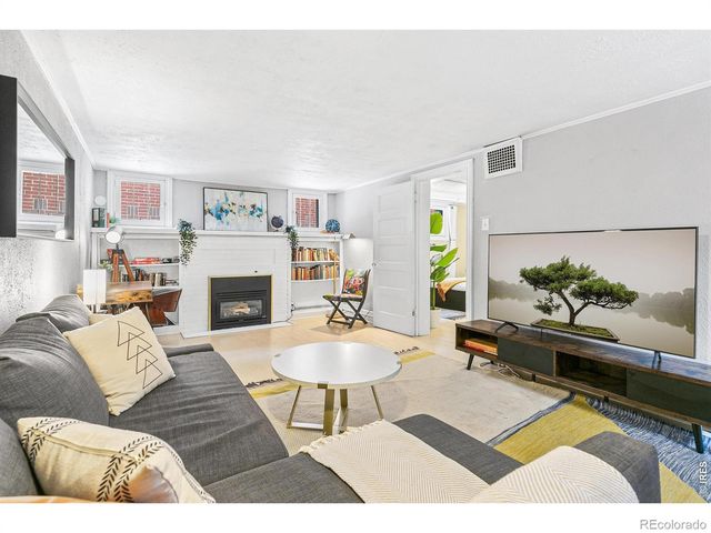 525 N Pearl Street, Denver, CO 80203