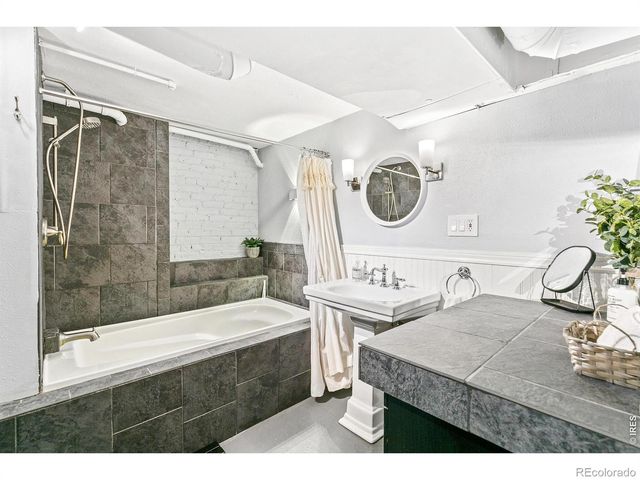 525 N Pearl Street, Denver, CO 80203
