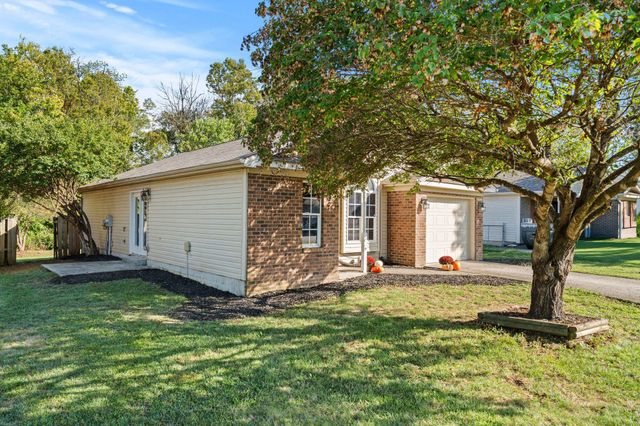 339 Irvine View Street, Richmond, KY 40475