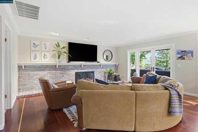 2839 Rockridge Dr, Pleasant Hill, CA 94523