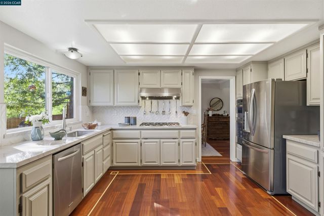 2839 Rockridge Dr, Pleasant Hill, CA 94523