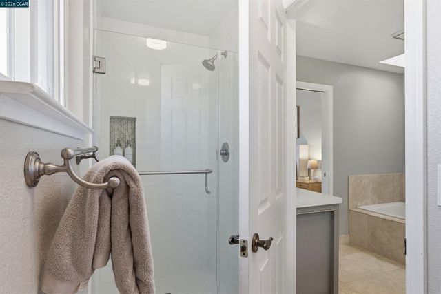 2839 Rockridge Dr, Pleasant Hill, CA 94523