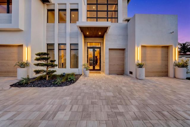 748 NE 72nd Street, Boca Raton, FL 33487