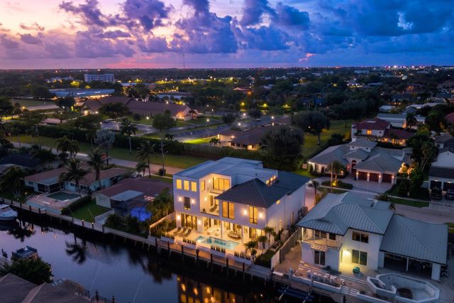 748 NE 72nd Street, Boca Raton, FL 33487
