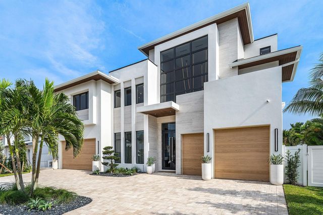 748 NE 72nd Street, Boca Raton, FL 33487