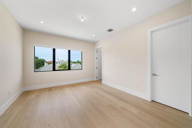748 NE 72nd Street, Boca Raton, FL 33487