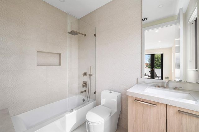 748 NE 72nd Street, Boca Raton, FL 33487