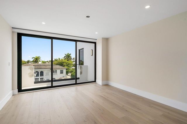 748 NE 72nd Street, Boca Raton, FL 33487