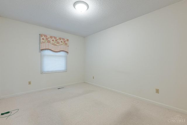 4955 Rosedale Road, Middletown, OH 45042