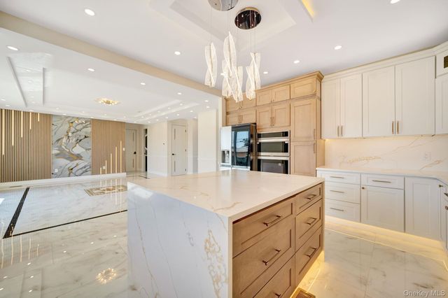 769 Anderson Avenue, Franklin Square, NY 11010