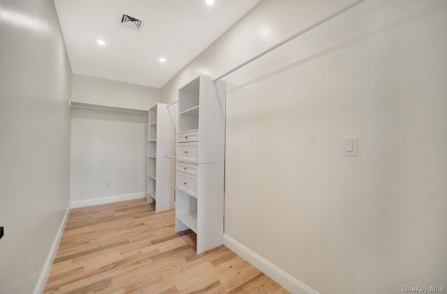 769 Anderson Avenue, Franklin Square, NY 11010