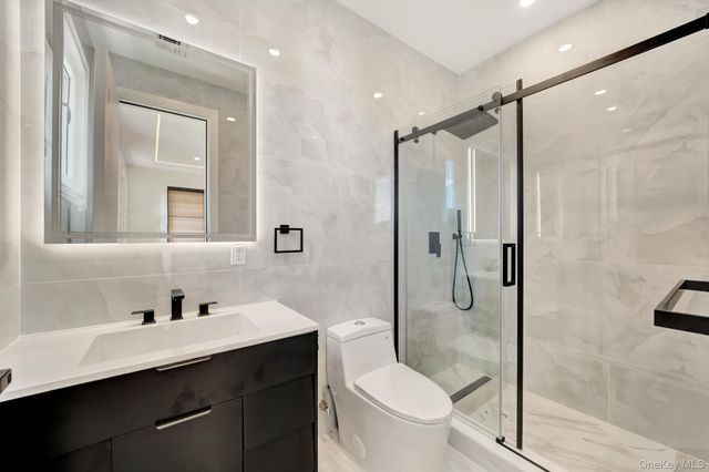 769 Anderson Avenue, Franklin Square, NY 11010