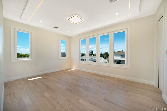 769 Anderson Avenue, Franklin Square, NY 11010