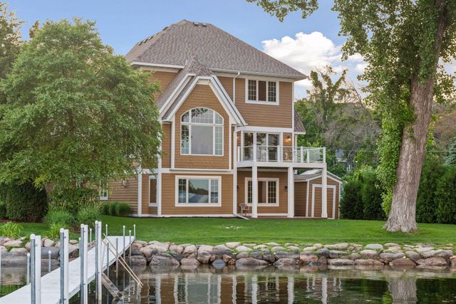 4531 Island View Drive, Mound, MN 55364