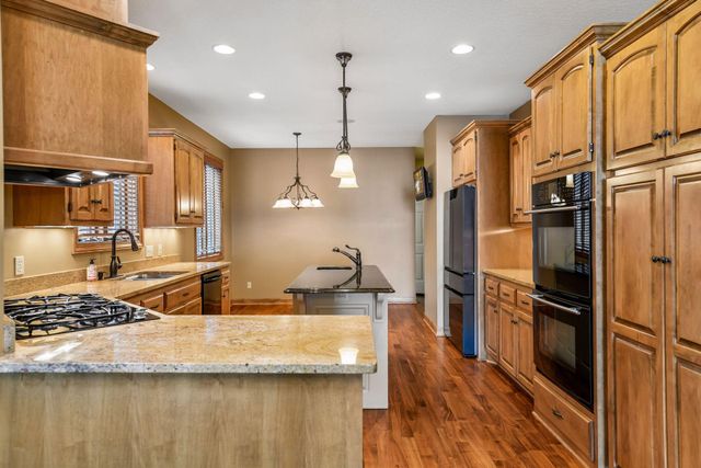 4531 Island View Drive, Mound, MN 55364