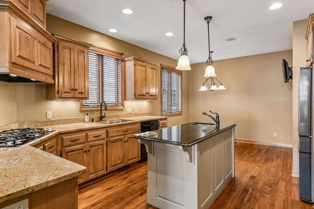 4531 Island View Drive, Mound, MN 55364